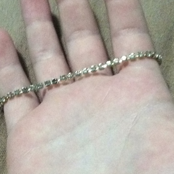 Diamond bracelet - Picture 2 of 2